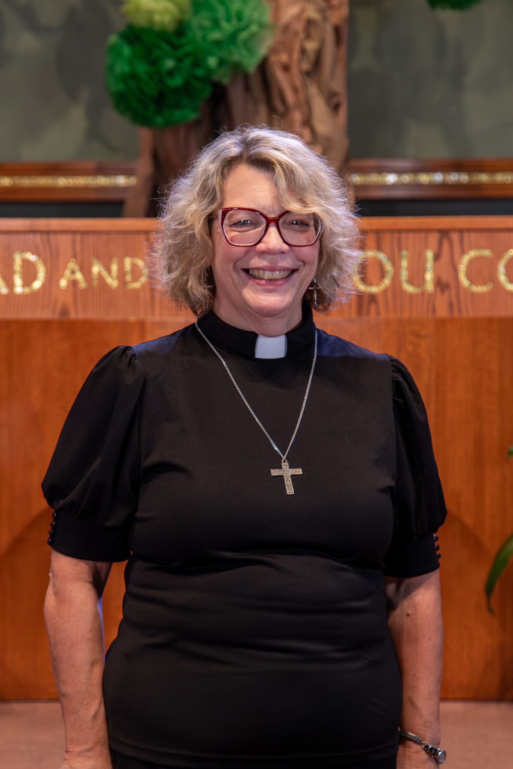 Pastor Sue Koesterman's headshot